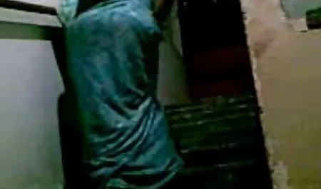 સાવકી એન્ડ્રીયા કેલી ચોદવુ Stepdad ઓફિસ પર પોર્ન વીડિયો ભારતીય મફત