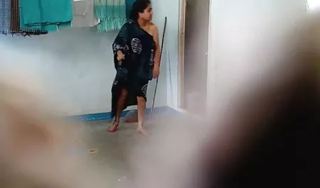 મોટો કાળો લોડો porho વિડિઓઝ ખેંચાય બે assholes